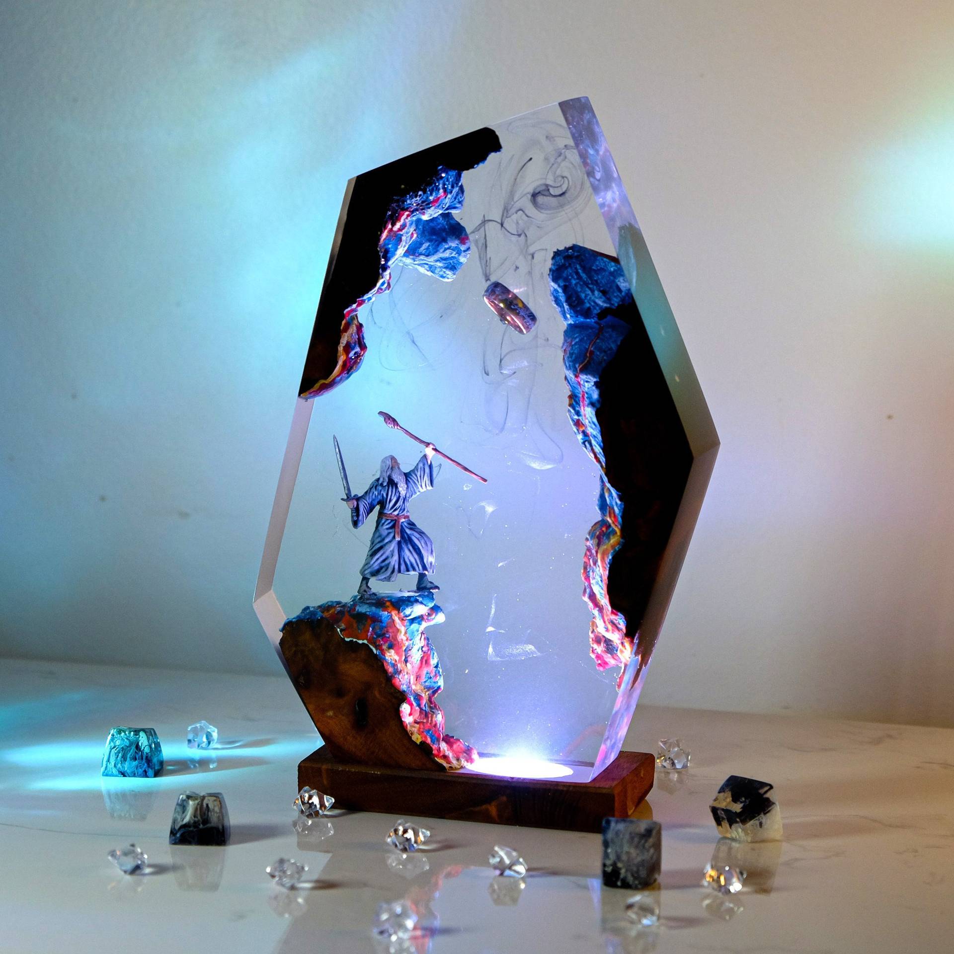 โคมไฟเรซิ่นรูปฉากภาพยนตร์ แหวน - Wedding Lighting And Decor บทวิจารณ์และราคา